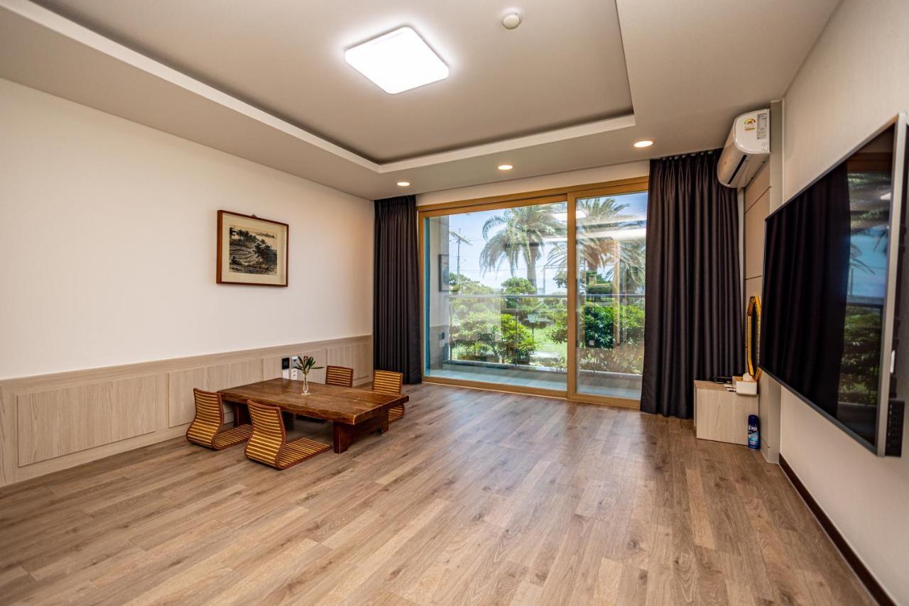 Jeju Arumdaun Resort Sihung-ni Kültér fotó